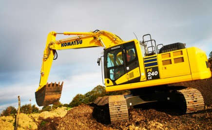 Komatsu présente à Intermat PC240LC-10