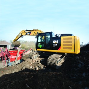 La série E de Caterpillar étendue à 5 midi pelles pour Intermat
