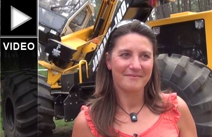 Forexpo : Coleen, future conductrice de la Jarraff