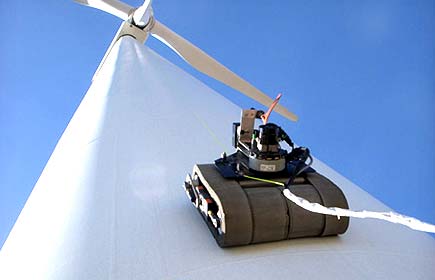 GE grimpe aux éoliennes avec un robot