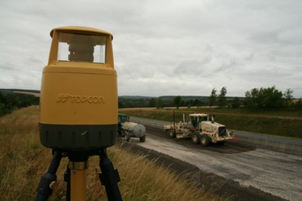Laser Equipement ne distribue plus Topcon