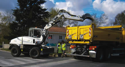 Risa RSX120, la nouvelle pelle urbaine à la française