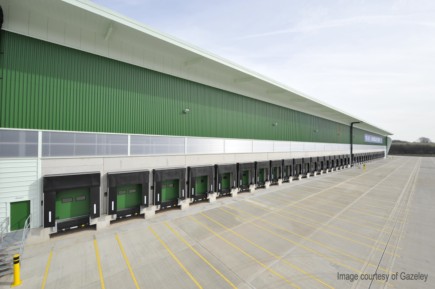 Kingspan lance un panneau qui allie légèreté et esthétique  