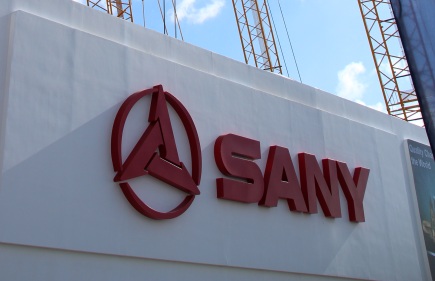 Une pelle toutes les 5 minutes : un niveau de productivité inédit