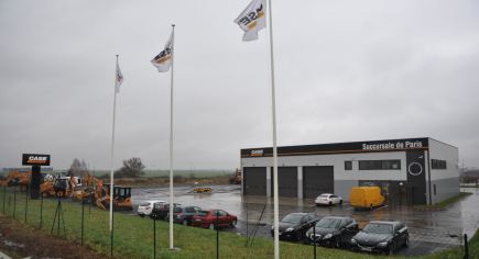 Case Construction Equipement fait son grand retour en Ile-de-France
