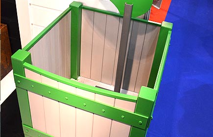 Mobilier urbain fleuri chez Esprit Orangeraie