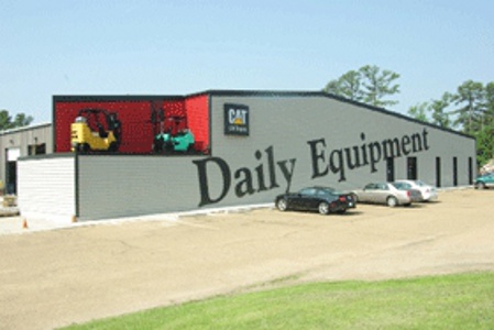 Mitsubishi Caterpillar Forklift acquiert Daily Equipment Co.