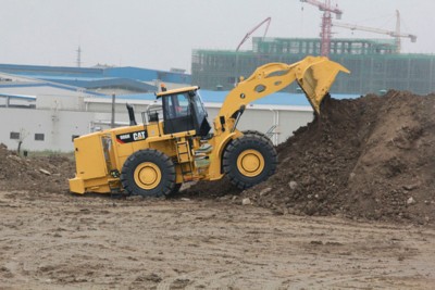 Caterpillar ouvre une usine et un terrain d’essai en Chine