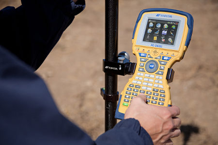 Bauma : Topcon dote son FC-2600 d'un logiciel de terrain