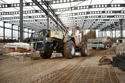 JLG lance les préséries de télescopiques powerschift