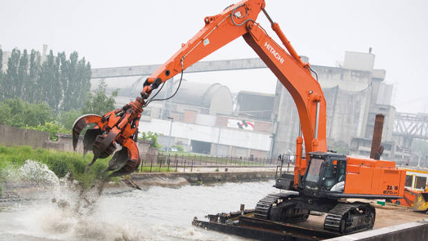 Bauma : Hitachi lance une 84 tonnes