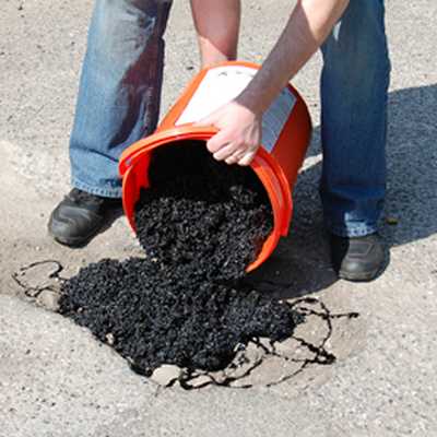 Réparer rapidement les nids de poule