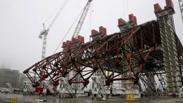 Des grues Manitowoc sur le site de Tchernobyl