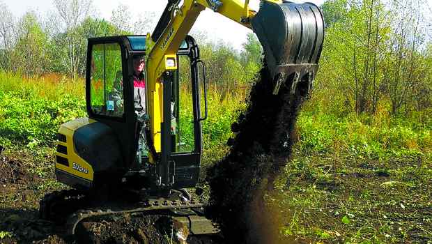 A Bauma, Yanmar exposera sa mini pelle SV226 à rayon ultra court