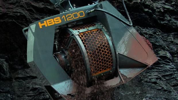 Bauma : Hartl expose une nouvelle génération de godets concasseurs et cribleurs