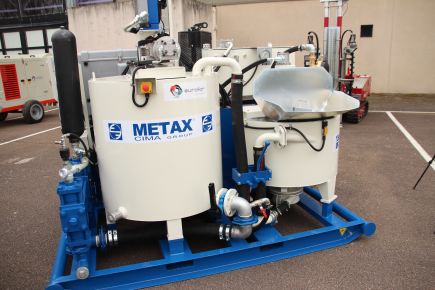 Foraloc investit dans des centrales d’injection Metax
