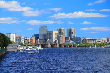 Skanska rénovera le Longfellow Bridge du Massachusetts