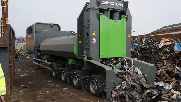 Danieli Henschel propose une gamme complète de presse-cisailles mobiles