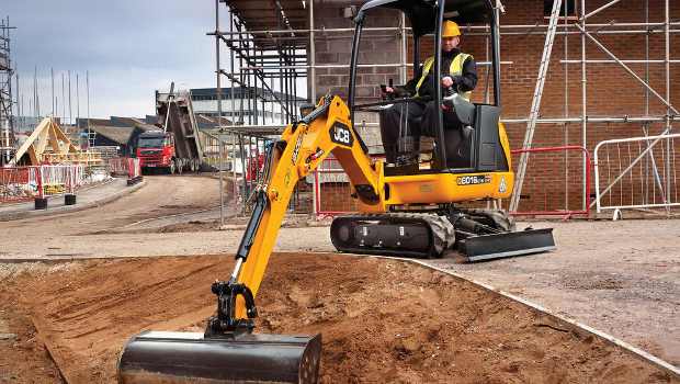 Sur Bauma, JCB révèle trois nouvelles mini pelles