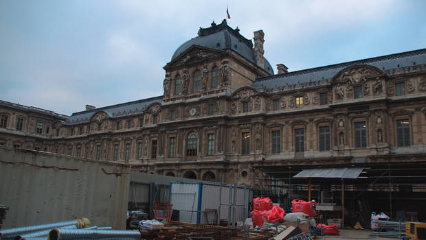 Louvre, un désamiantage à la cuillère 