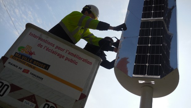 Toulouse teste le premier lampadaire à concentration solaire