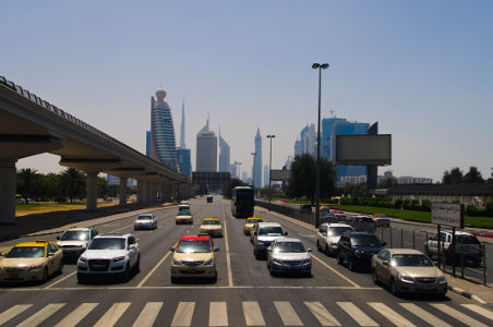 Dubaï lance la construction de 17 ponts-passerelles pour piétons