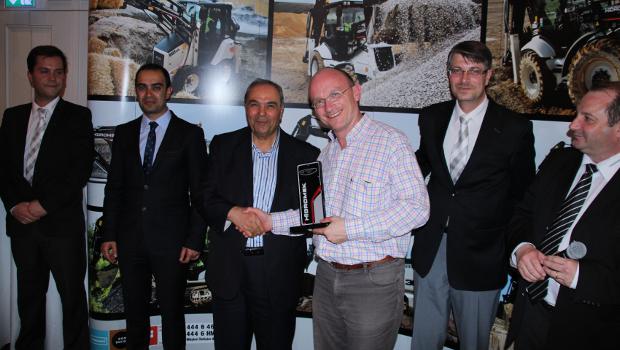 Bauma : Les distributeurs français à l’honneur chez Hidromek