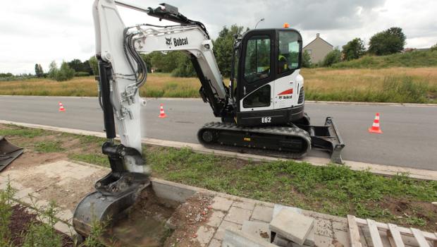 Bobcat muscle sa gamme de pelles compactes