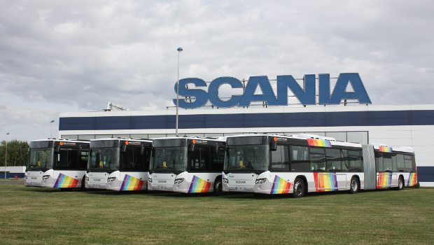 Scania : les quatre premiers autobus Euro 6 débarquent à Angers Loire Métropole