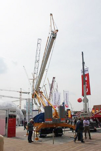 Manitowoc dévoile sa nouvelle grue Potain à Batimat