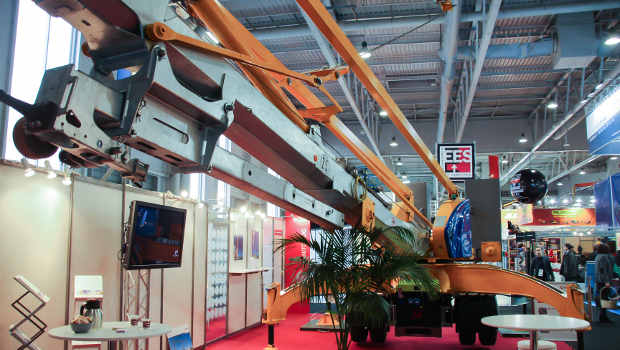 Batimat : la grue Igo M 14 Potain lancée officiellement