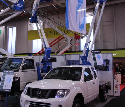 Batimat : Nacelle Socage sur VL 4x4 de 10 m sans stabilisateurs