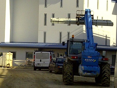 Acces Industrie entre les murs du Centre Pénitentiaire d'Orléans-Saran