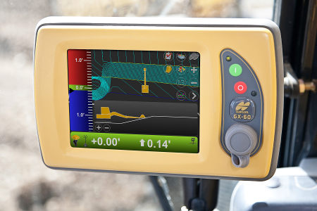 Le système X-63i de Topcon optimise la précision des pelles