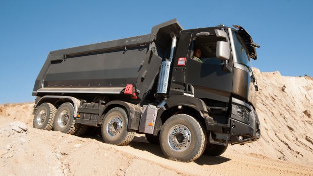 Renault Trucks  C  et  K  : deux grands crus 