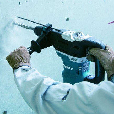 Makita propose un perfo-burineur innovant !