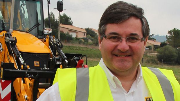 Moteurs: JCB en toute autonomie