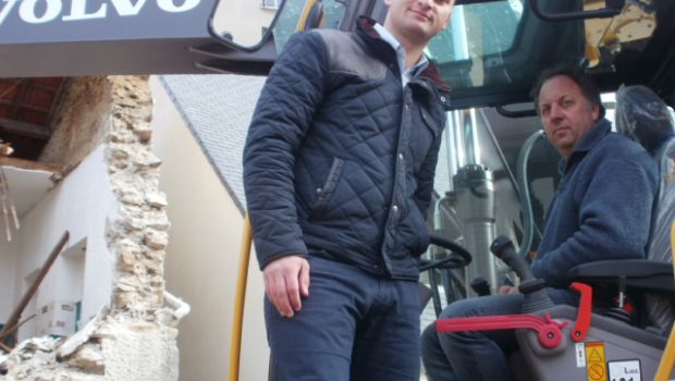Pelles sur pneus : l’avis d’un prestataire, Loïc Meignen 