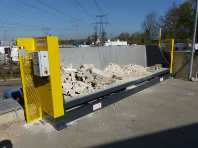 Gillard conçoit une barrière de déchetterie sécurisée