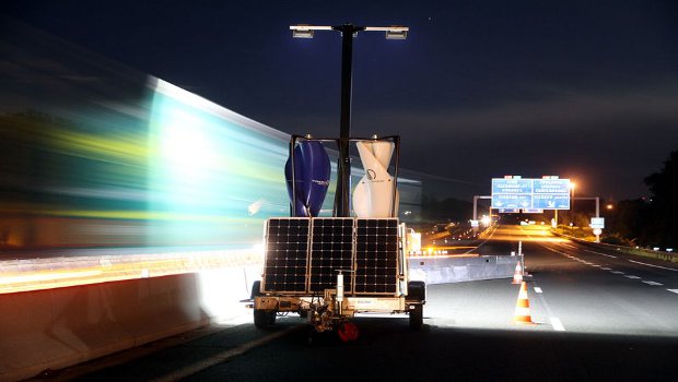 A71 : Vinci Autoroutes déploie deux remorques éoliennes