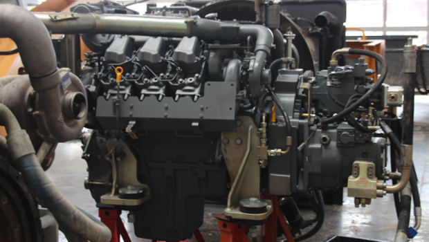 Comptoir de Materiel réalise le 1er rebuilt Liebherr en France