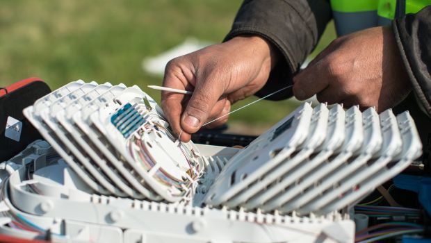 Axione contribue au FFTH sur tout le territoire 