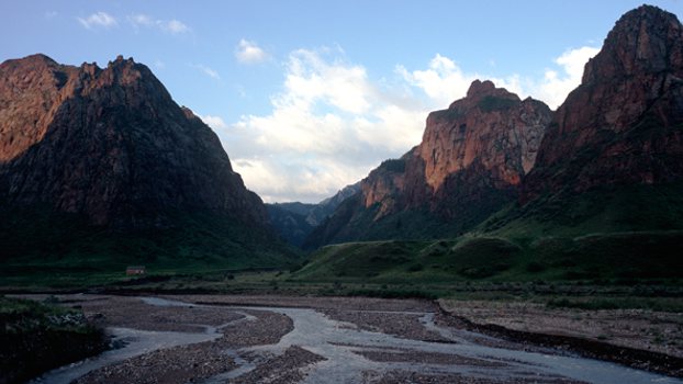 Asie : le Kirghizistan accepte un plan minier