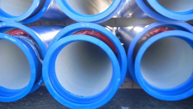 Congo : 30  km de tuyaux Saint-Gobain PAM bien emballés !