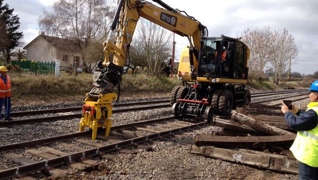 Kinshofer : des outils simples pour la rénovation du rail 