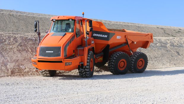 Le tombereau Doosan DA 30 ou le pari norvégien