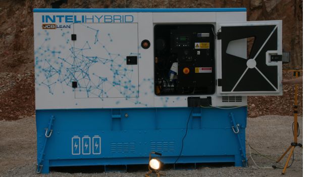 Un premier groupe électrogène hybride par JCB