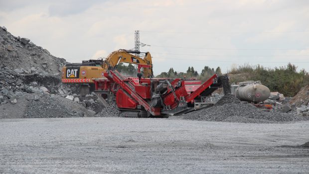 Charier CM modernise sa carrière du Maine-et-Loire