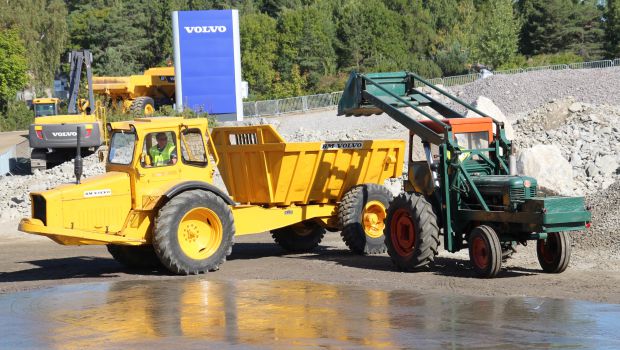 Tombereaux articulés : des origines suédoises 