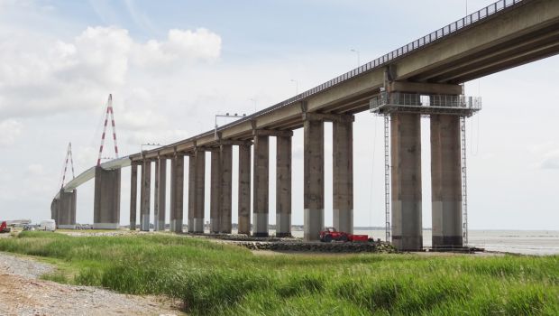 La rénovation des piles semi maritimes du pont de Saint-Nazaire 